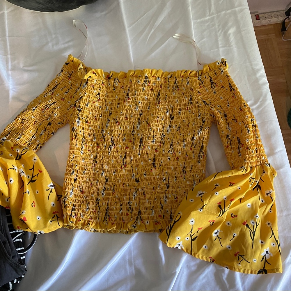 True destiny Yellow off the shoulder top